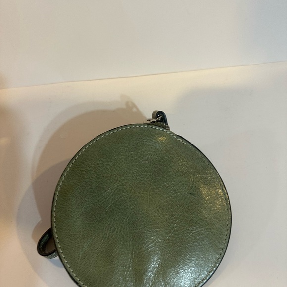 Elegant Olive Leather Mini Crossbody Bag - Picture 1 of 2